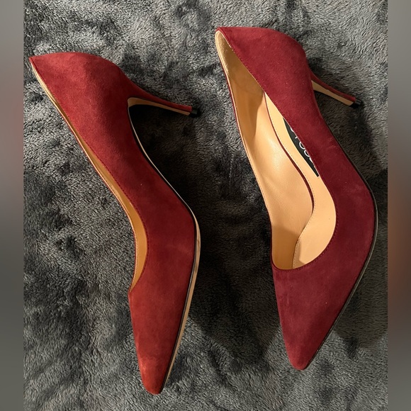 Sergio Rossi Red Suede Heels - Picture 2 of 4